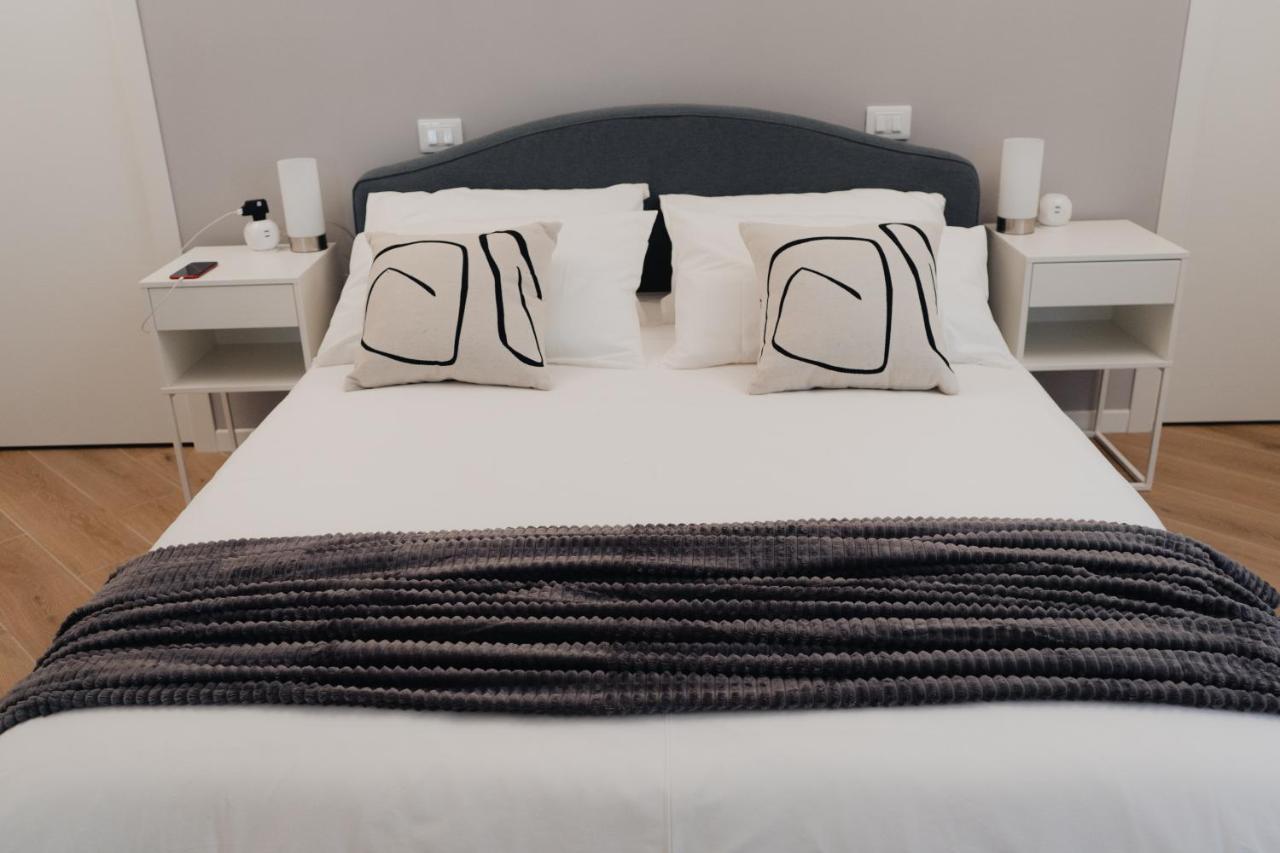 Exclusive Apartment In Piazza Italia In Perugia Bagian luar foto